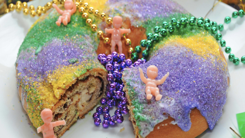 Best filled king cake: NOLA Snob